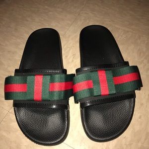 gucci web bow slides